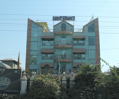 Hotel Amrit Regency